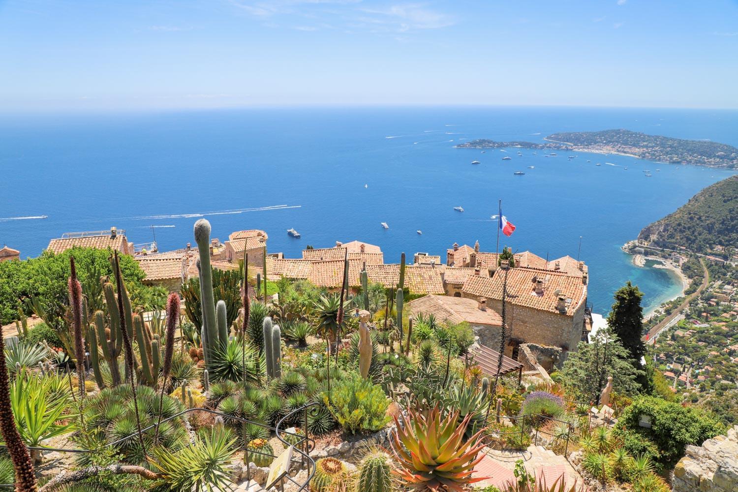 Eze - Appartement Dans Bas De Villa Avec Piscine Pres De Monaco Eksteriør billede