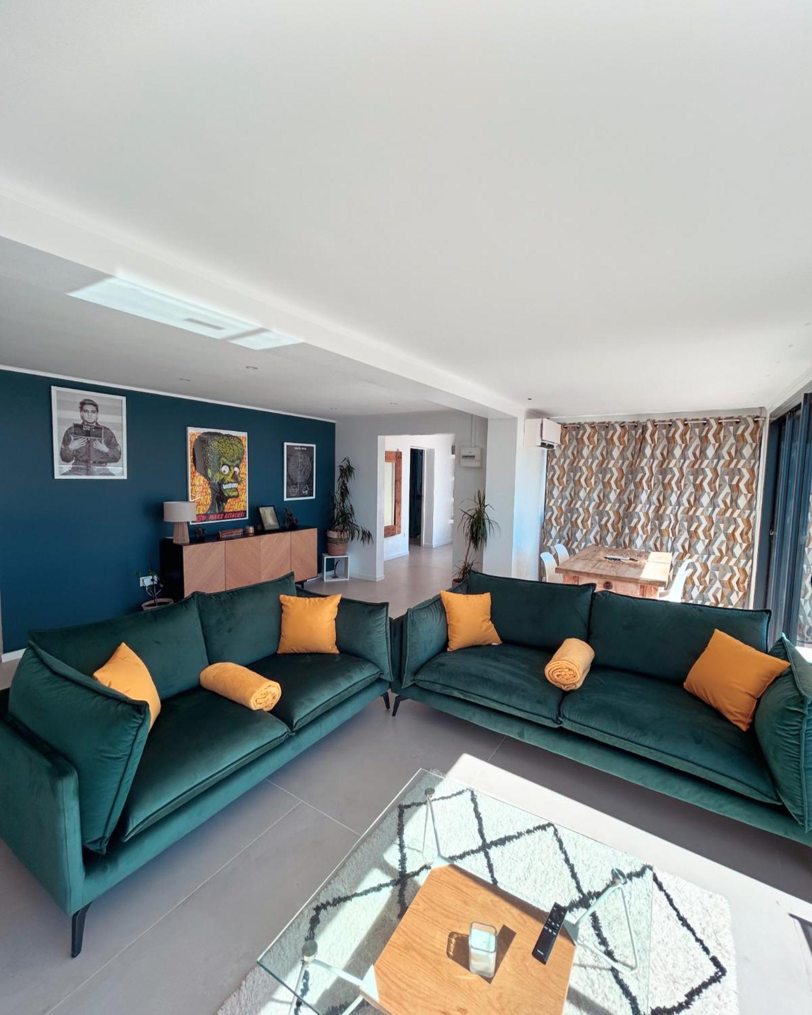 Eze - Appartement Dans Bas De Villa Avec Piscine Pres De Monaco Eksteriør billede